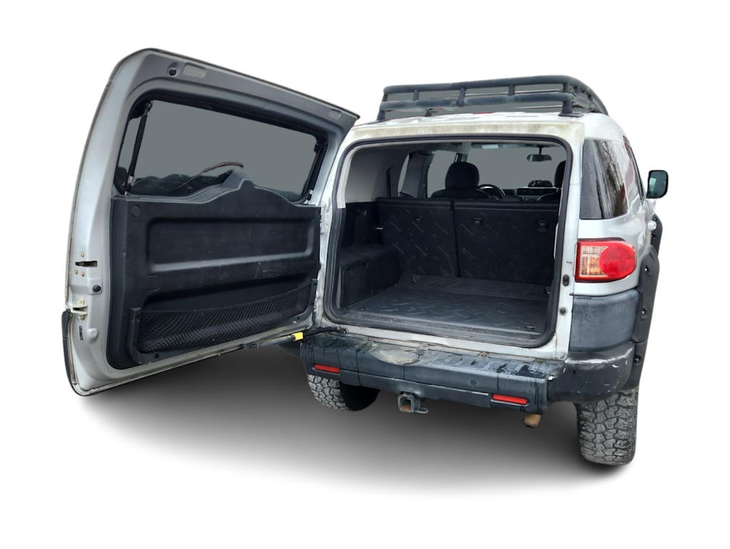 Thumbnail: 2007 Toyota FJ Cruiser - 15