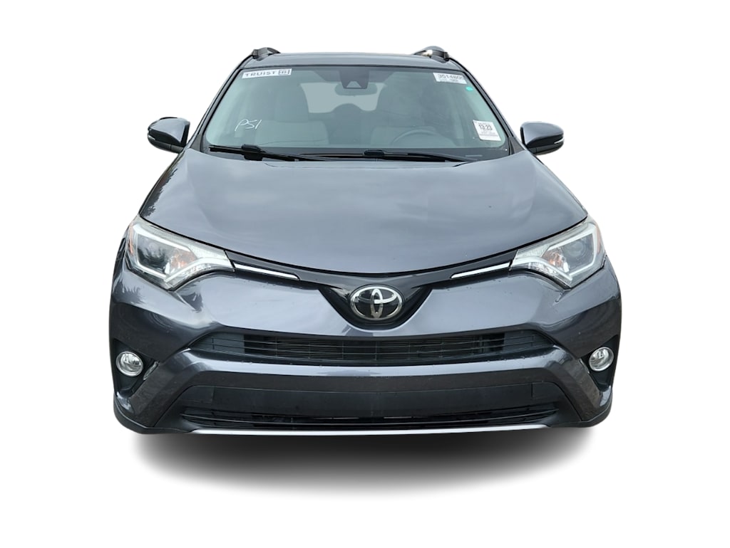 Thumbnail: 2017 Toyota RAV4 - 6