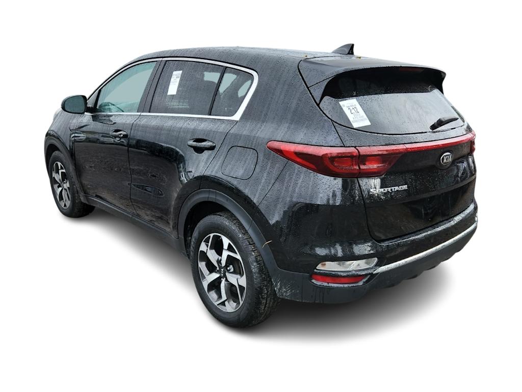 Thumbnail: 2022 Kia Sportage - 4