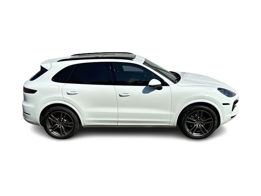 Thumbnail: 2020 Porsche Cayenne - 21