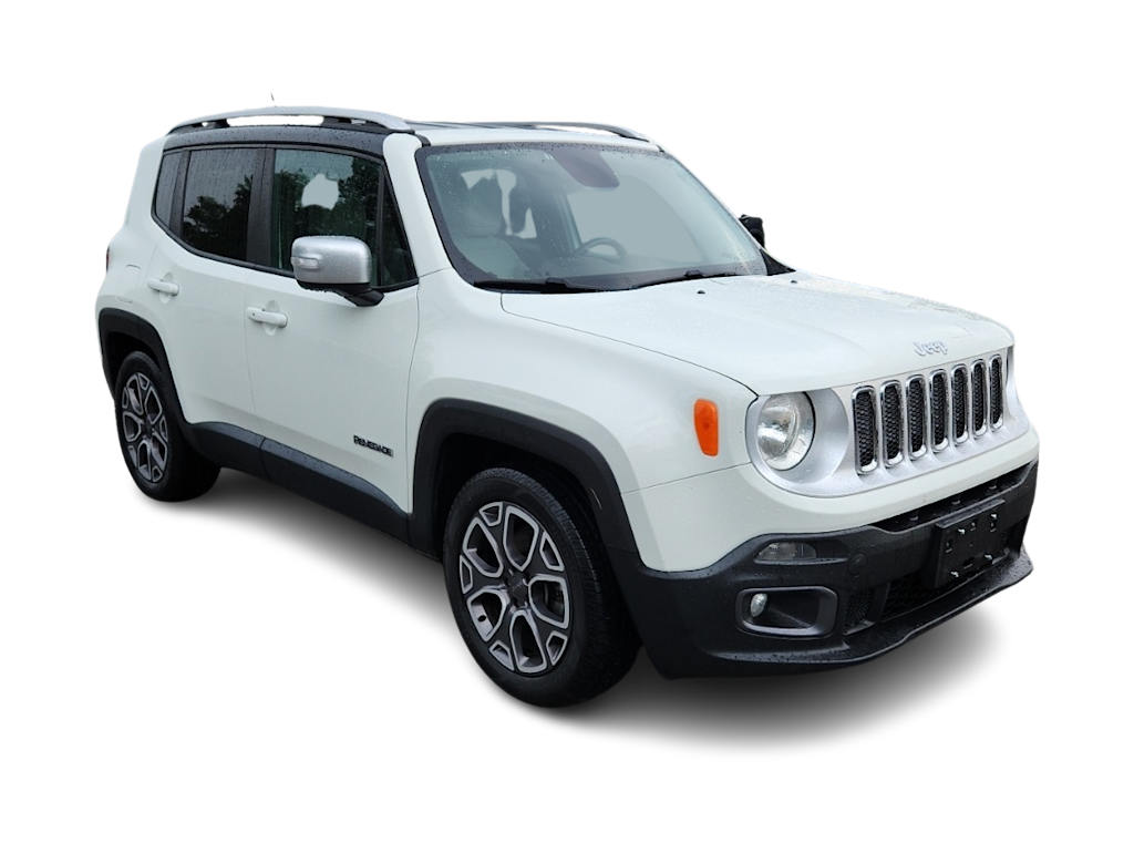 Thumbnail: 2015 Jeep Renegade - 17