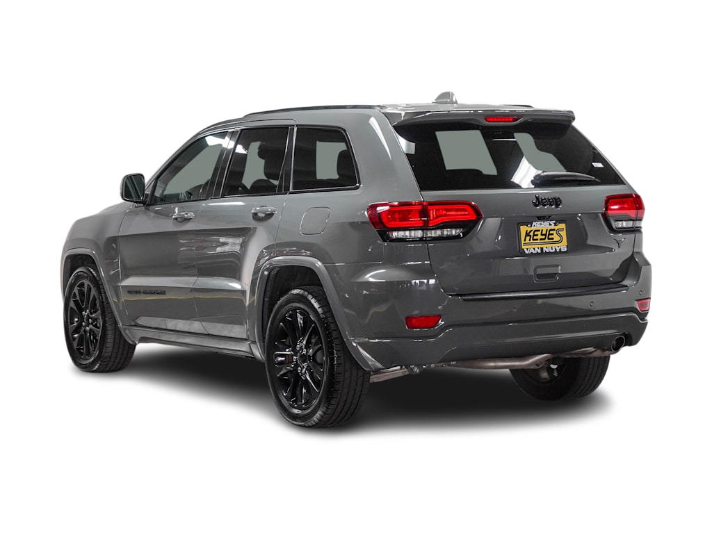 Thumbnail: 2020 Jeep Grand Cherokee - 3