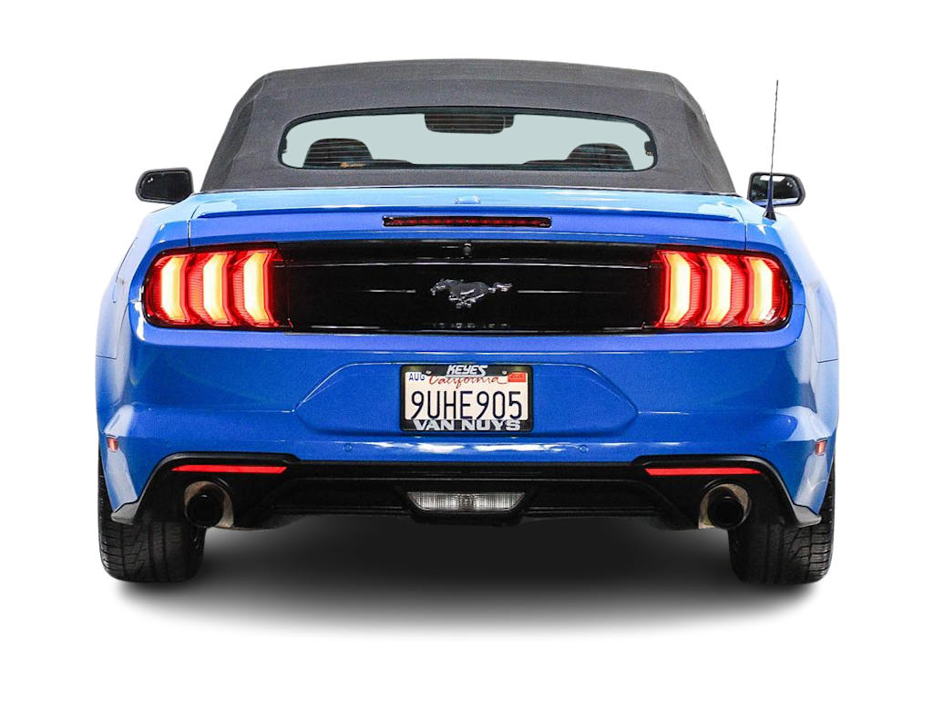 Thumbnail: 2022 Ford Mustang - 4