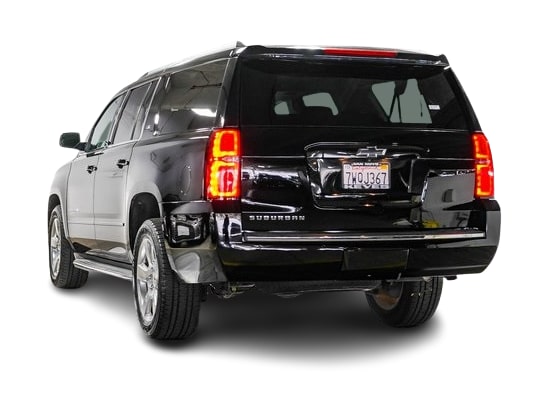 2015 Chevrolet Suburban 1500 LTZ 3
