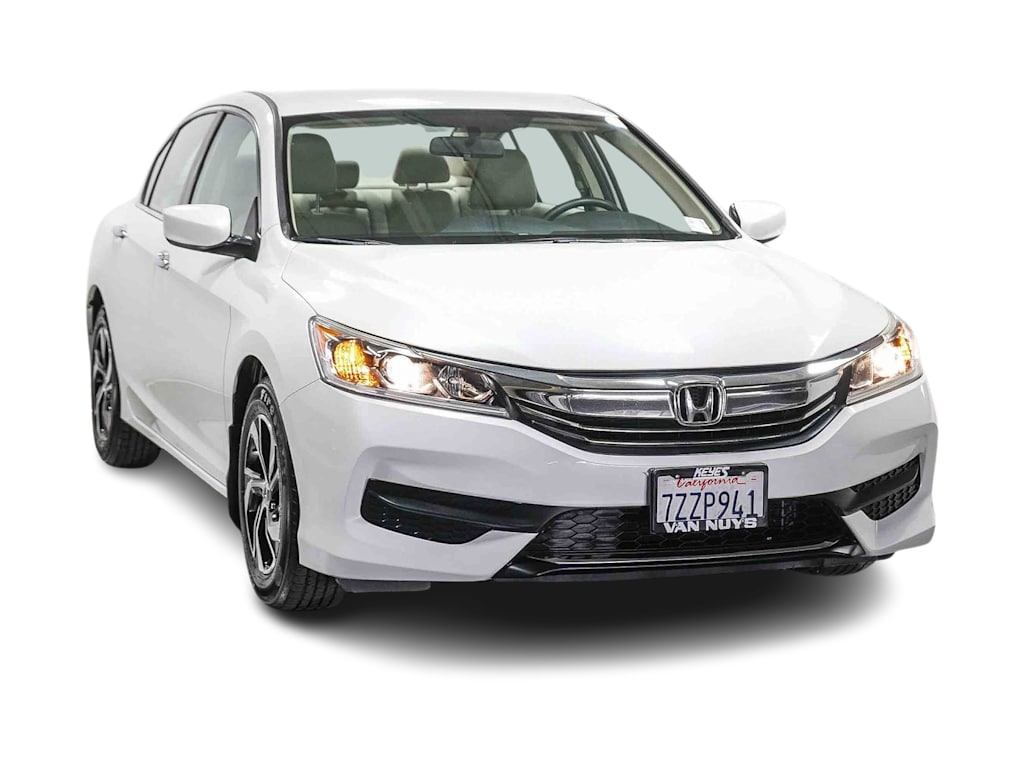 Thumbnail: 2017 Honda Accord - 4