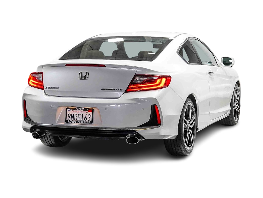 Thumbnail: 2017 Honda Accord - 17