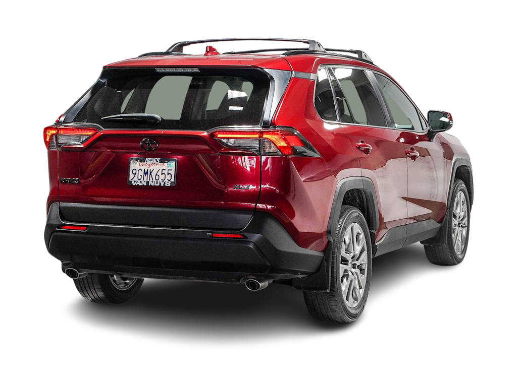 Thumbnail: 2023 Toyota RAV4 - 19