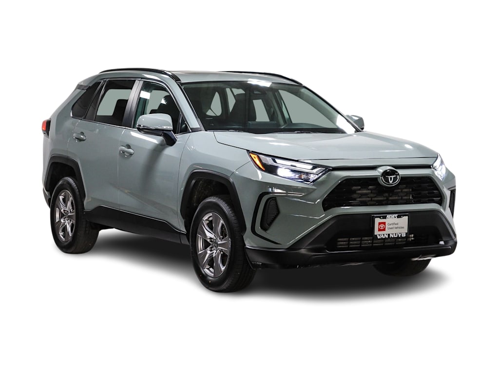 Thumbnail: 2022 Toyota RAV4 - 19