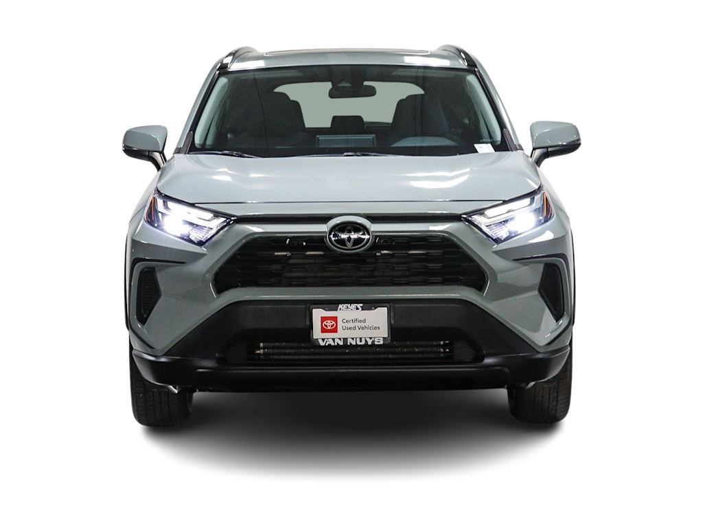 Thumbnail: 2022 Toyota RAV4 - 20