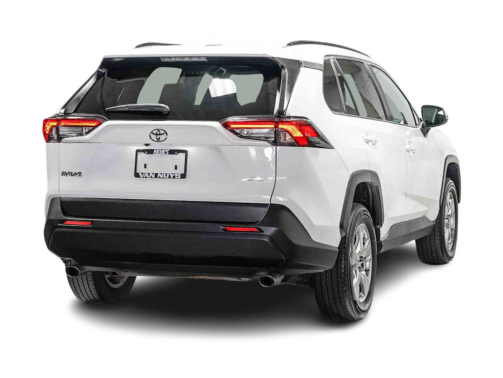 Thumbnail: 2024 Toyota RAV4 - 18