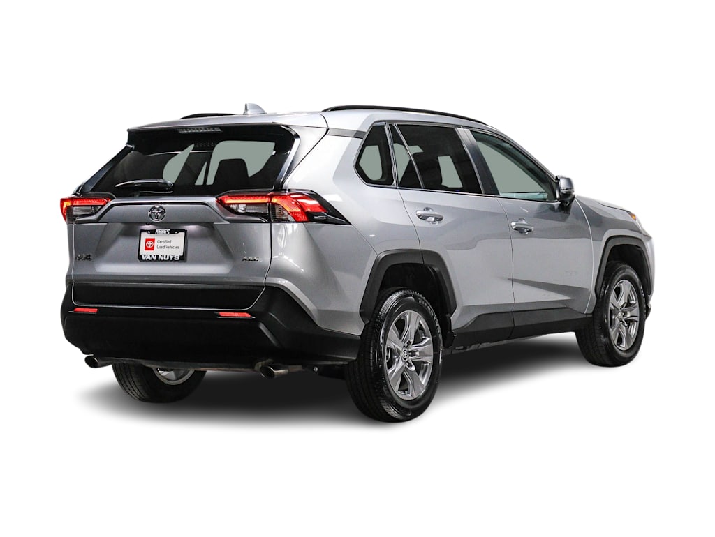 Thumbnail: 2024 Toyota RAV4 - 18