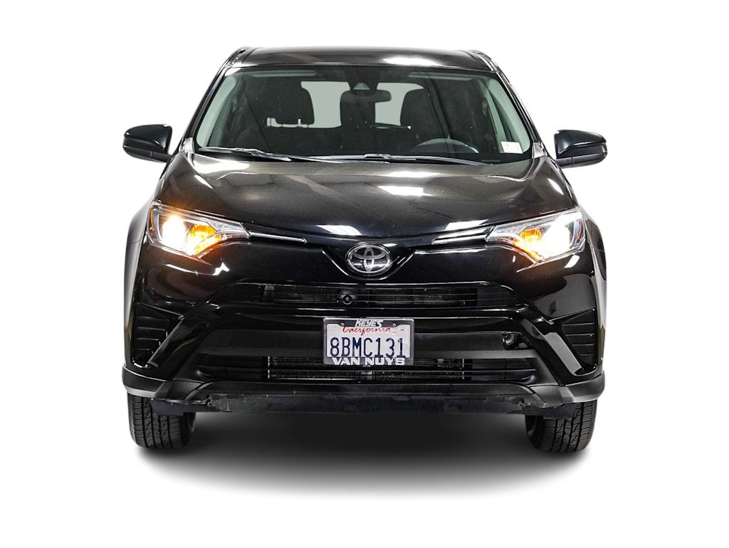 Thumbnail: 2018 Toyota RAV4 - 19