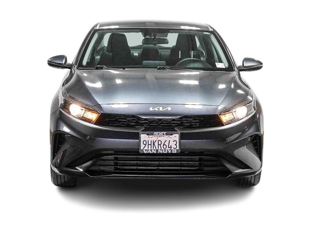 Thumbnail: 2023 Kia Forte - 5