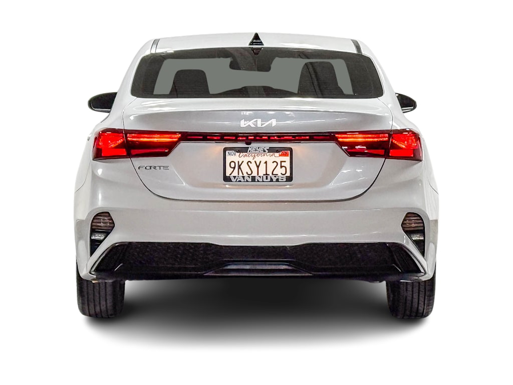 Thumbnail: 2024 Kia Forte - 4