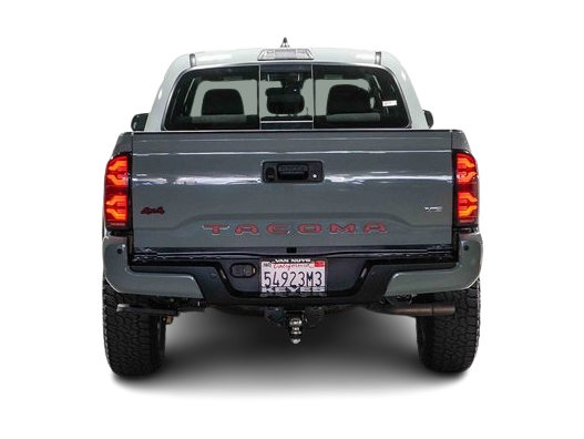 Thumbnail: 2022 Toyota Tacoma - 4