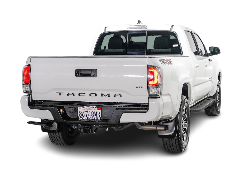 Thumbnail: 2023 Toyota Tacoma - 20