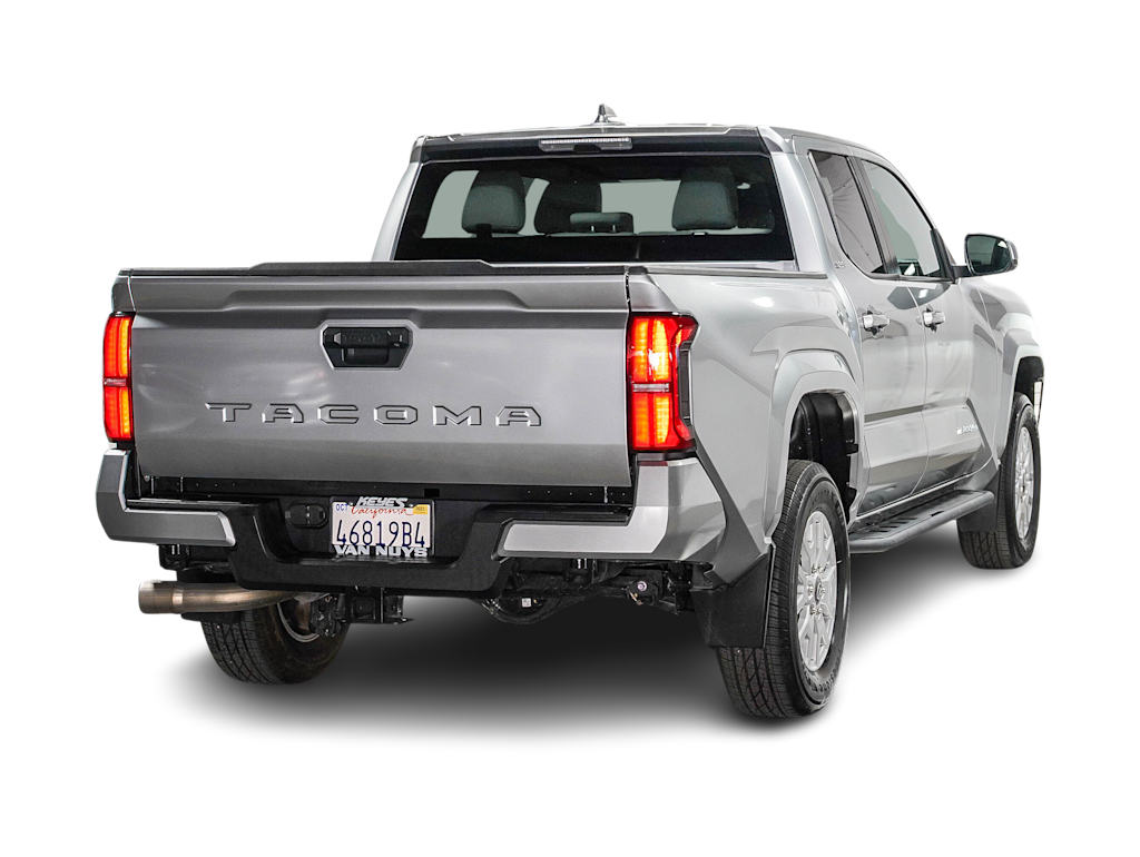 Thumbnail: 2024 Toyota Tacoma - 19