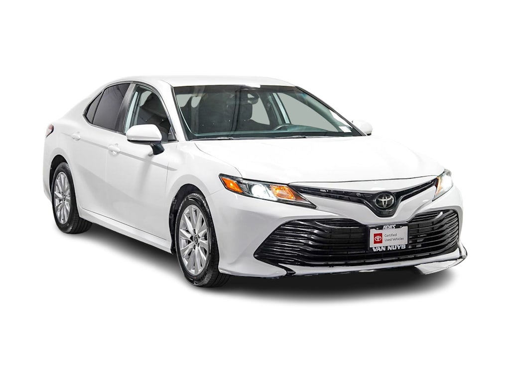Thumbnail: 2019 Toyota Camry - 19