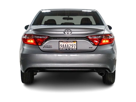 Thumbnail: 2017 Toyota Camry - 4
