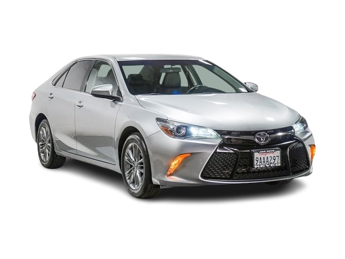 Thumbnail: 2017 Toyota Camry - 17