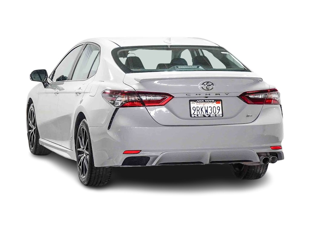 Thumbnail: 2022 Toyota Camry - 4