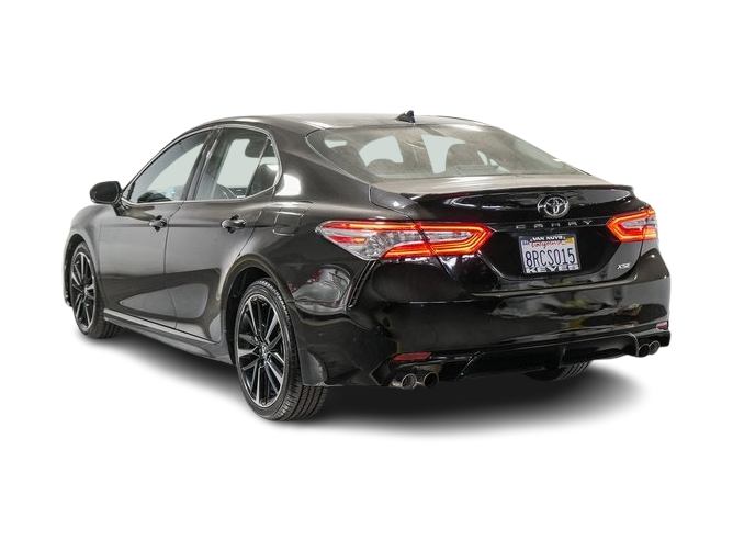 2020 Toyota Camry XSE 3