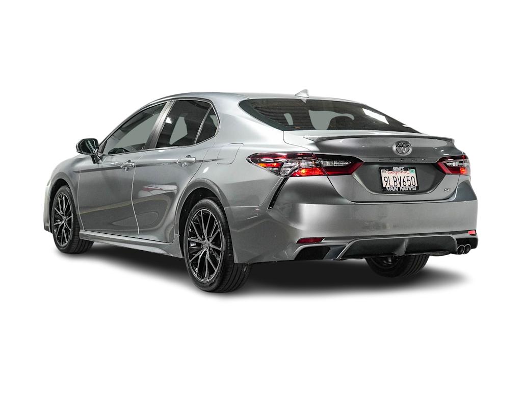 Thumbnail: 2024 Toyota Camry - 3