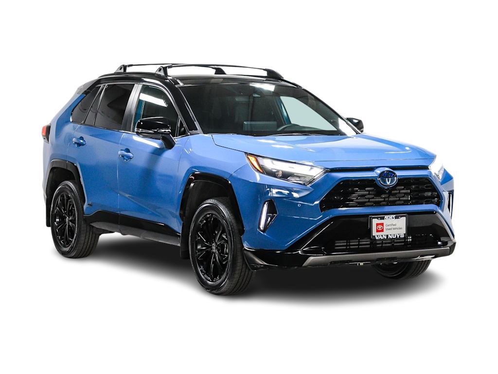 Thumbnail: 2023 Toyota RAV4 - 20