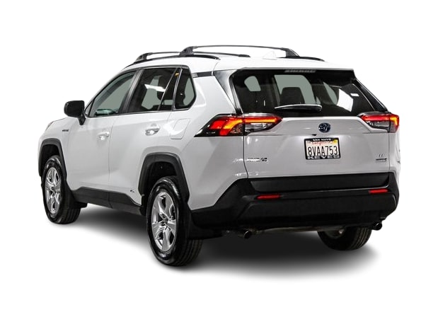 2021 Toyota RAV4 LE 3