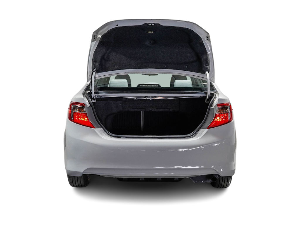 Thumbnail: 2014 Toyota Camry - 27