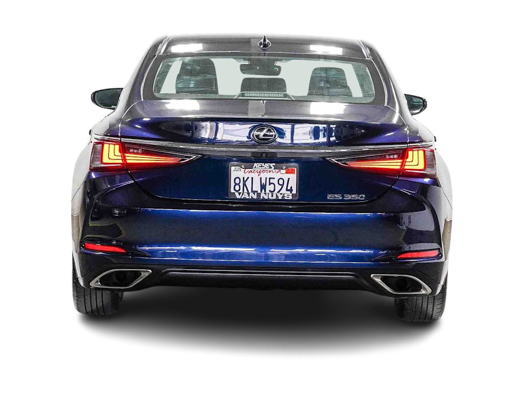 Thumbnail: 2019 Lexus ES - 4