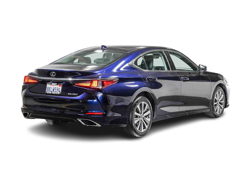 Thumbnail: 2019 Lexus ES - 19