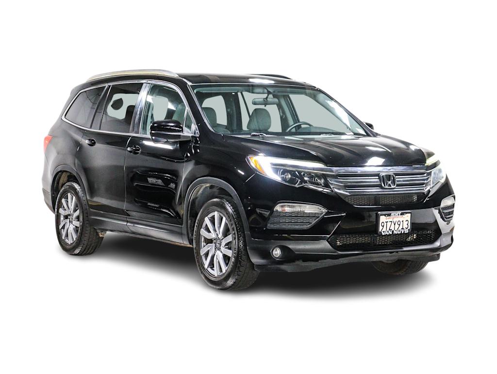 Thumbnail: 2018 Honda Pilot - 19