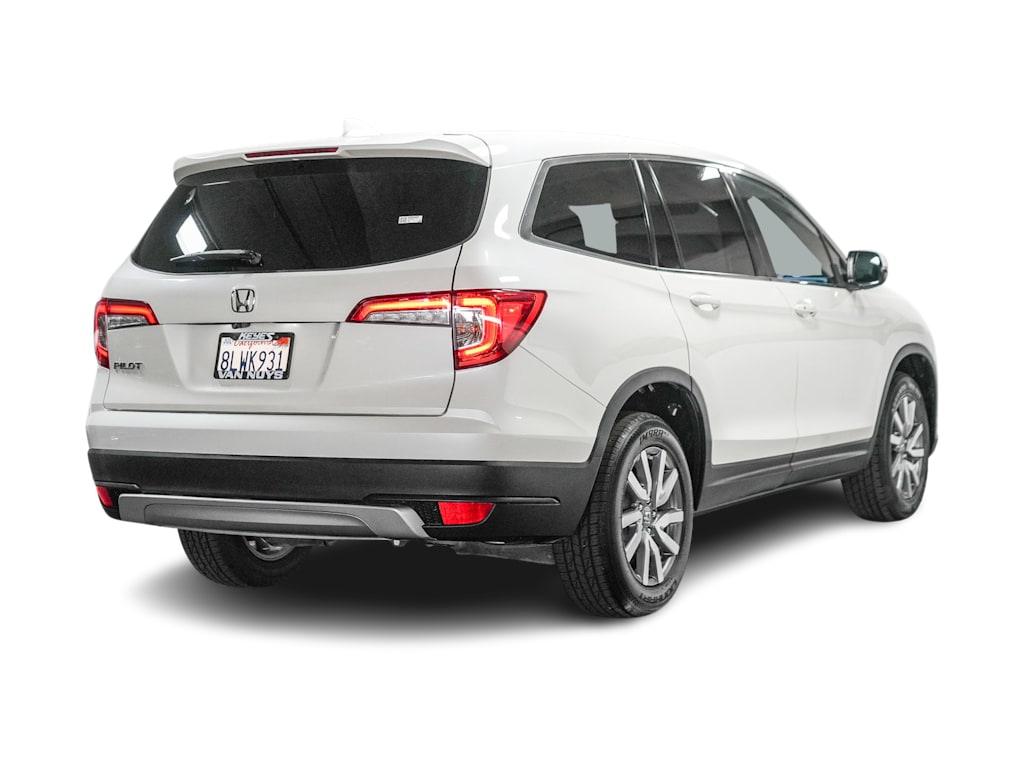 Thumbnail: 2019 Honda Pilot - 17