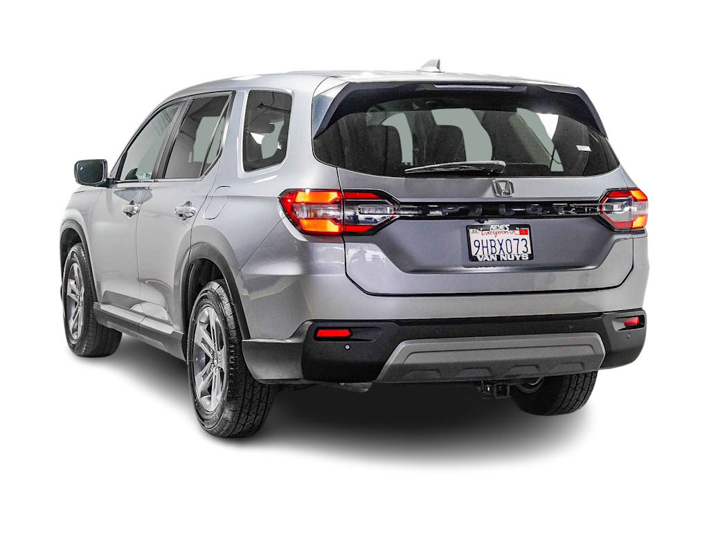 Thumbnail: 2023 Honda Pilot - 3
