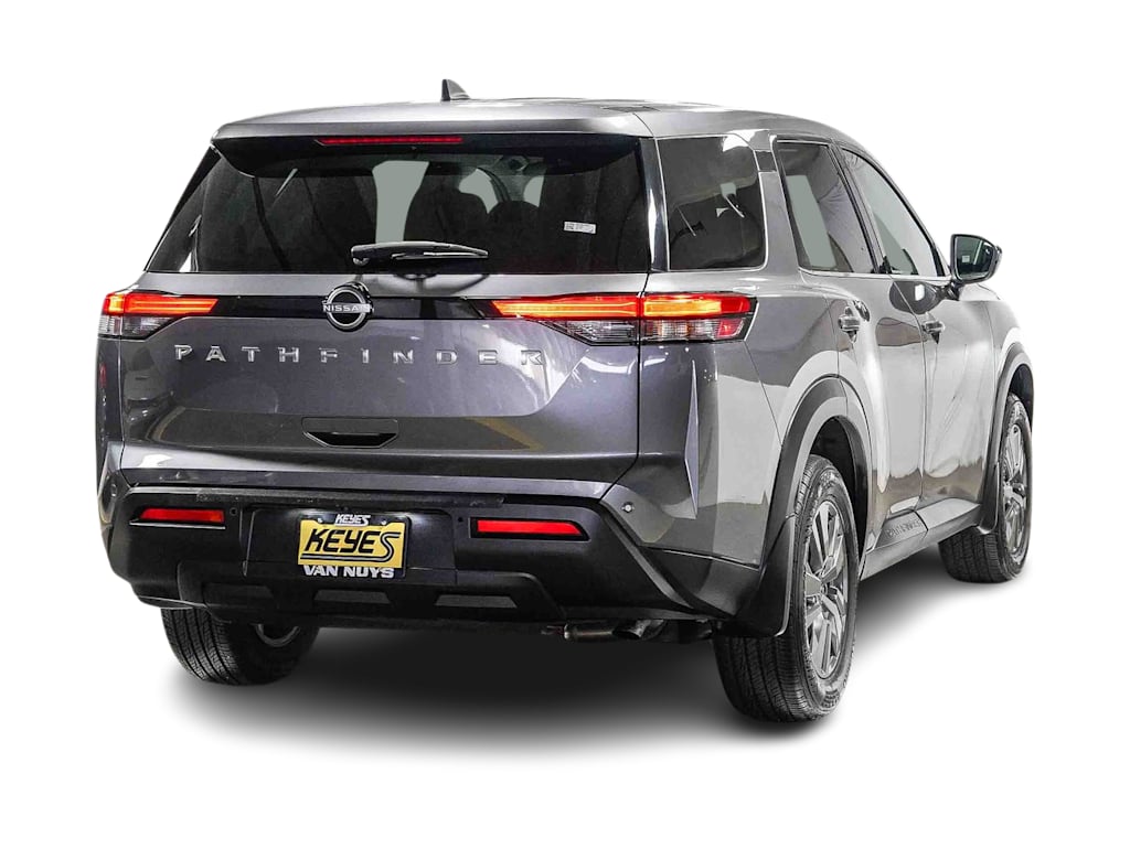 Thumbnail: 2024 Nissan Pathfinder - 18