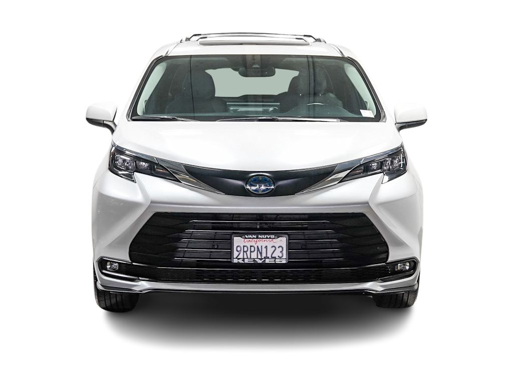 Thumbnail: 2025 Toyota Sienna - 20