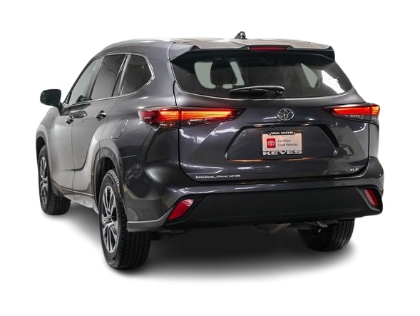 Thumbnail: 2024 Toyota Highlander - 3