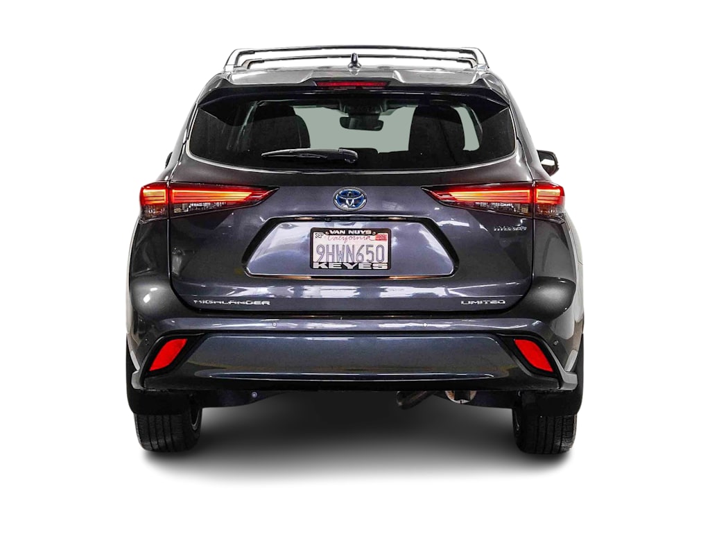 Thumbnail: 2023 Toyota Highlander - 4
