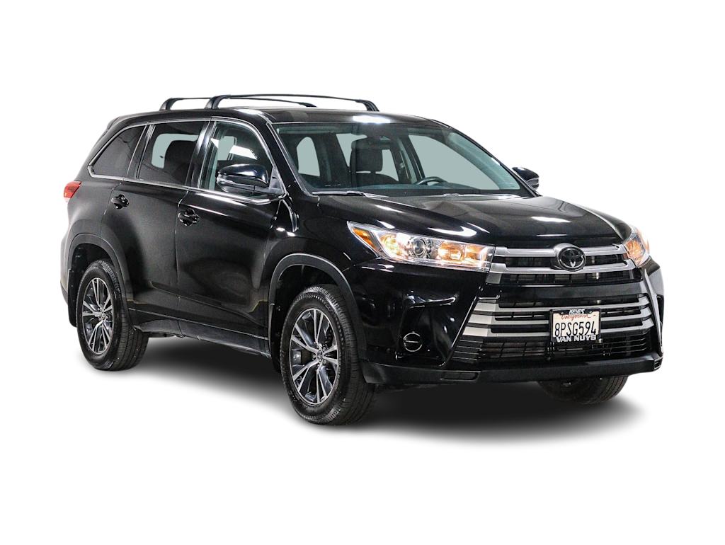 Thumbnail: 2018 Toyota Highlander - 19