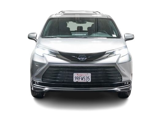 Thumbnail: 2025 Toyota Sienna - 21