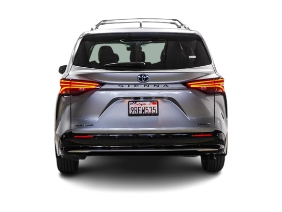 Thumbnail: 2025 Toyota Sienna - 4
