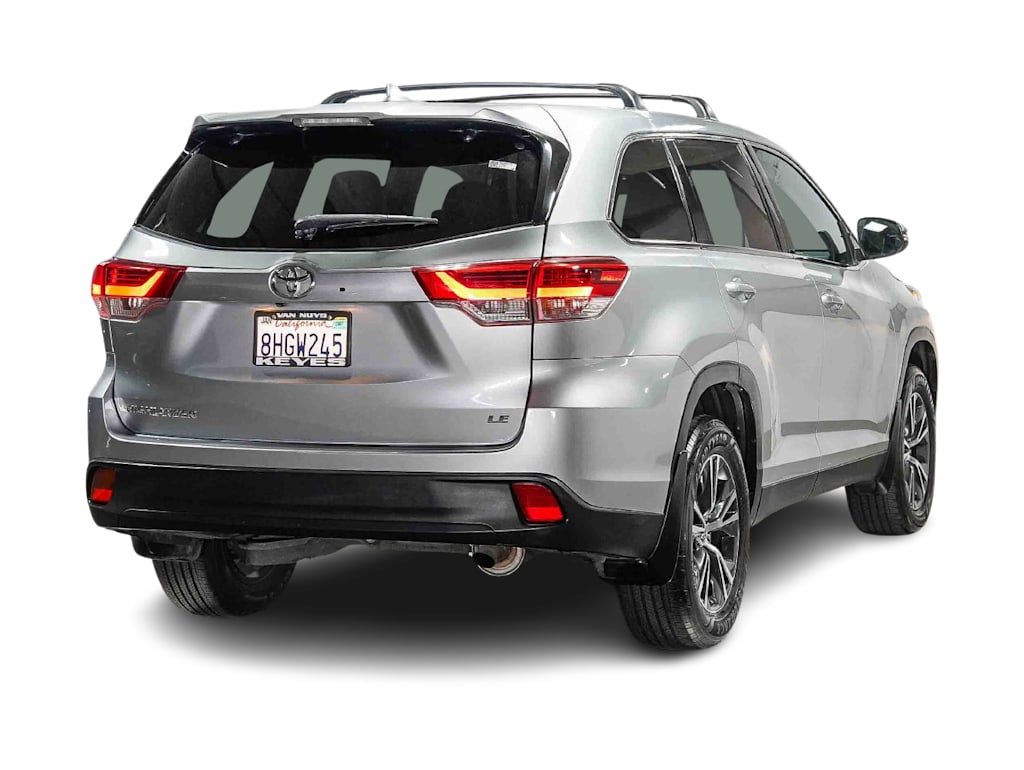 Thumbnail: 2019 Toyota Highlander - 19