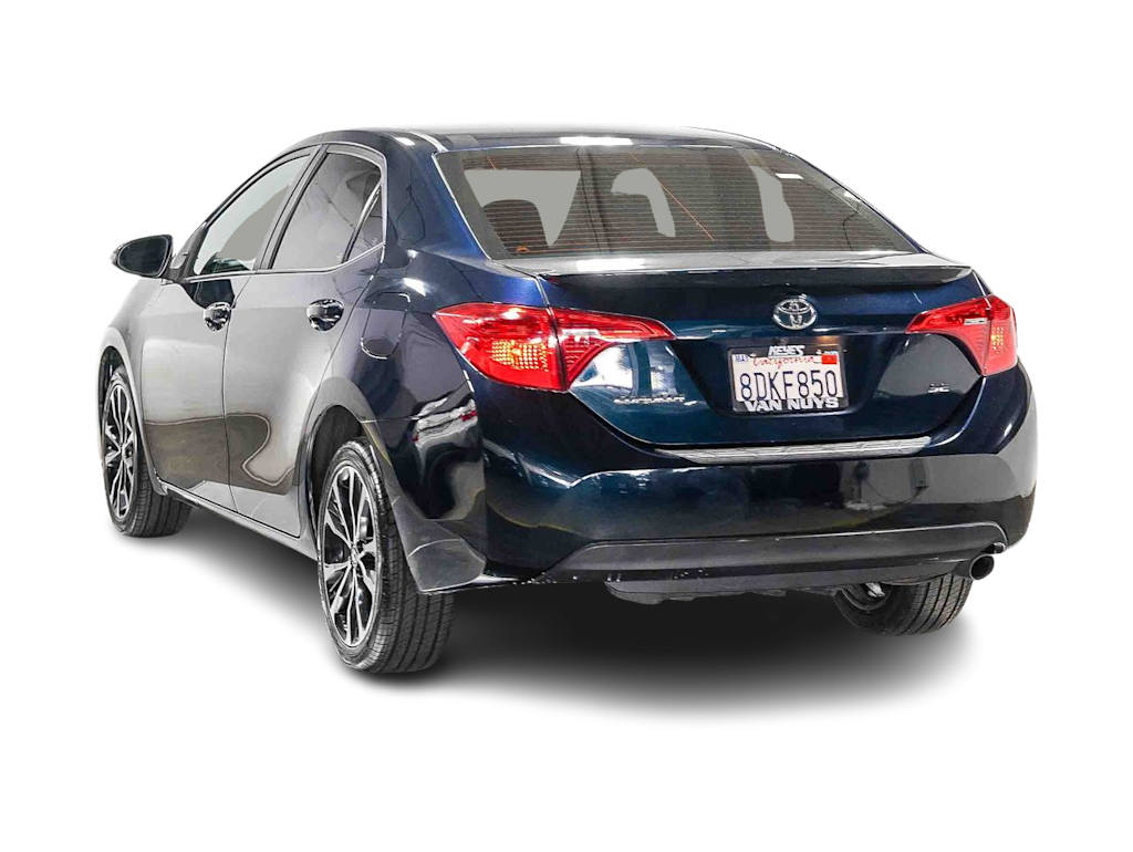 Thumbnail: 2018 Toyota Corolla - 3