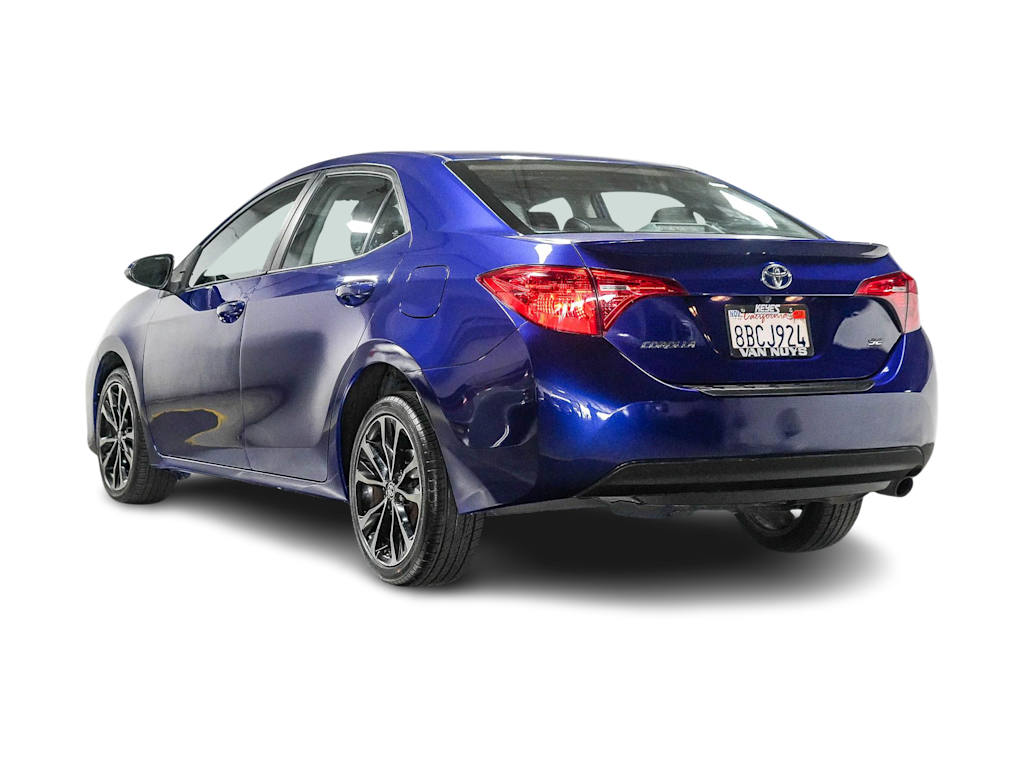 Thumbnail: 2018 Toyota Corolla - 3