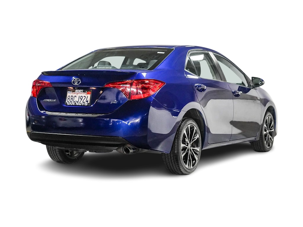 Thumbnail: 2018 Toyota Corolla - 18