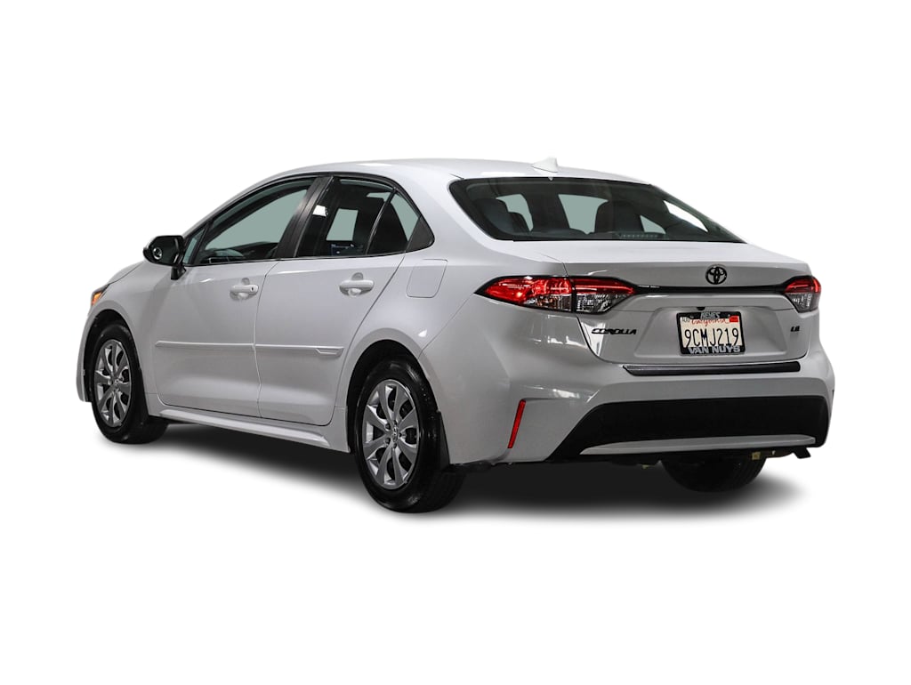 Thumbnail: 2022 Toyota Corolla - 3