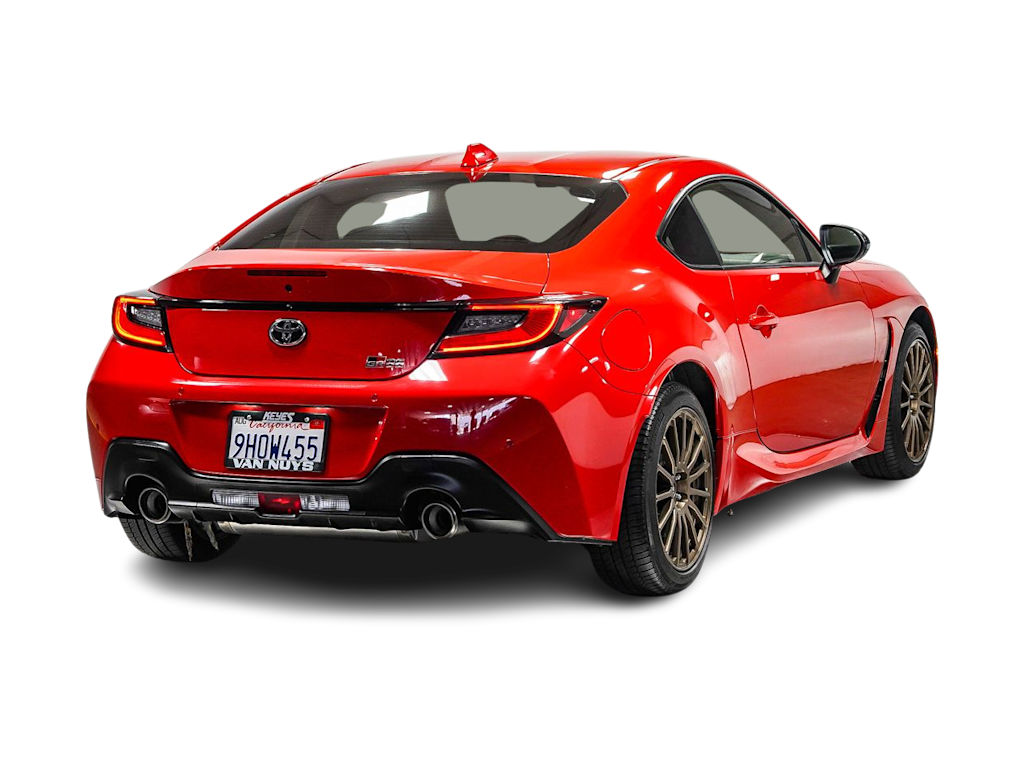 Thumbnail: 2023 Toyota GR86 - 18