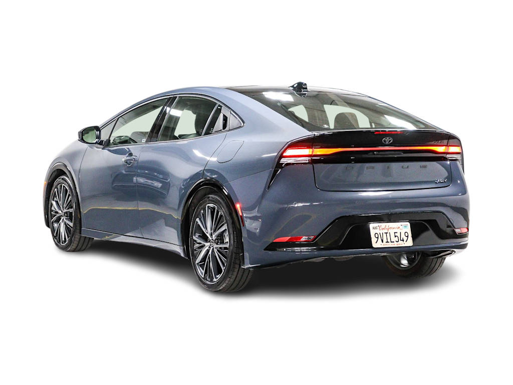Thumbnail: 2026 Toyota Prius - 3