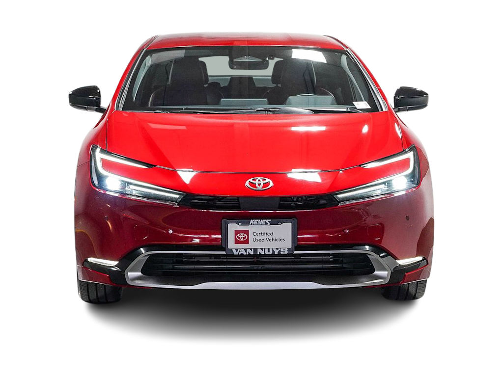 Thumbnail: 2026 Toyota Prius v - 5